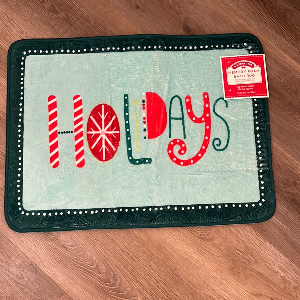 Memory foam bath rug
